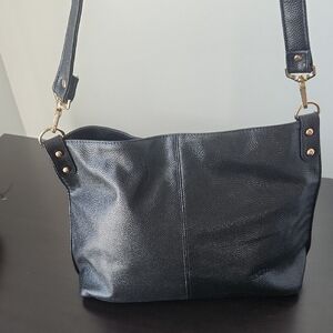 Chic Black Leather Shoulder Bag